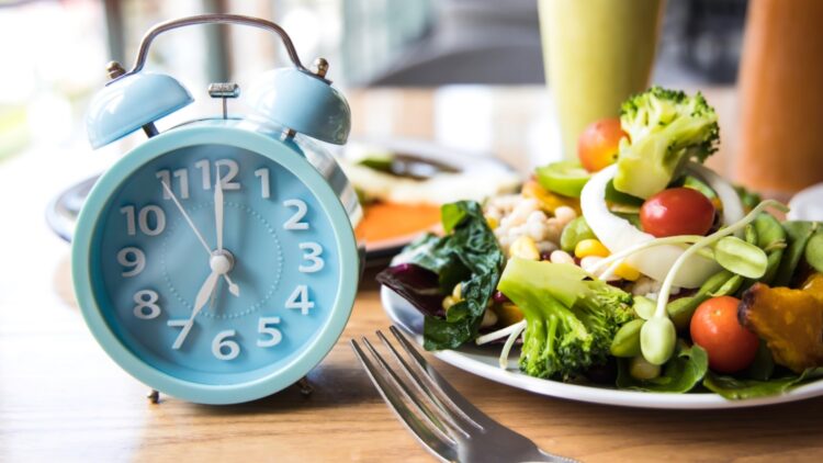 No prolonged fasting or eliminating food groups—the common mistake after Christmas, according to studies, that harms your health