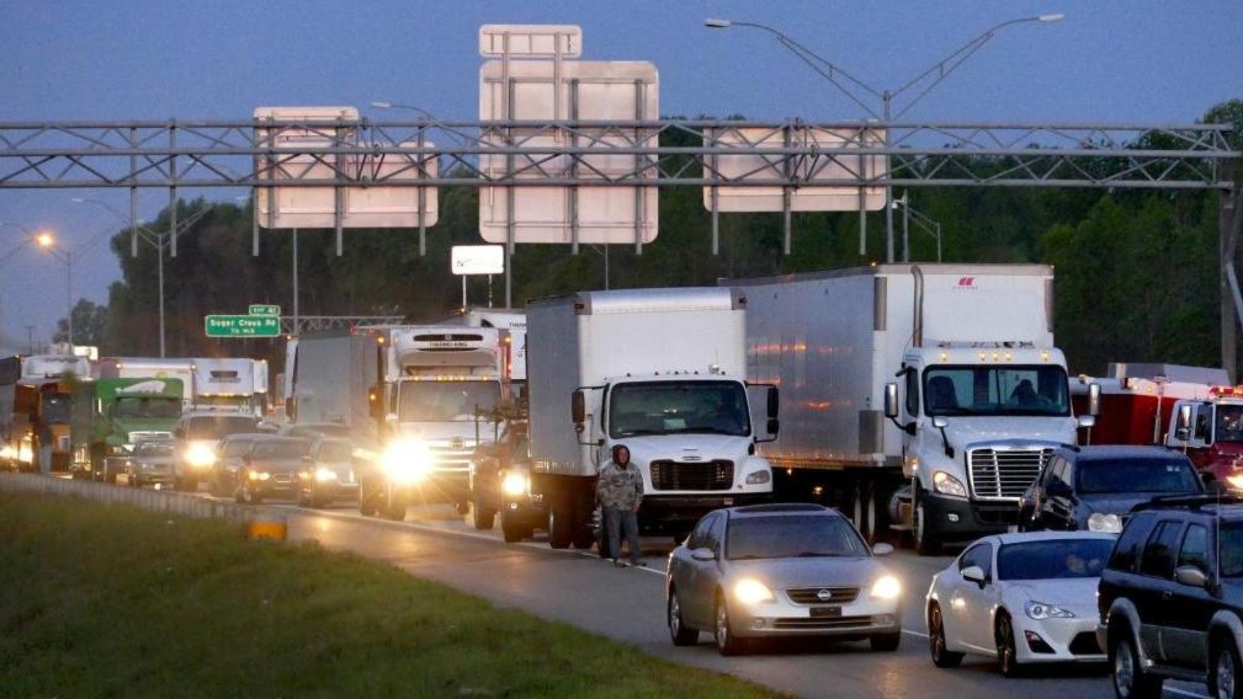 It's official—North Carolina bans heavy trucks from driving in the left lane on six-lane highways