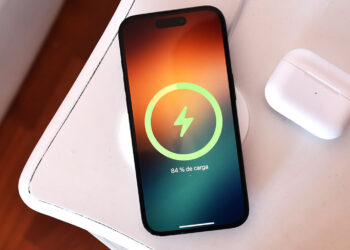 Confirmed by Apple—find out how to check your iPhone's charge cycles and see if your phone can keep up