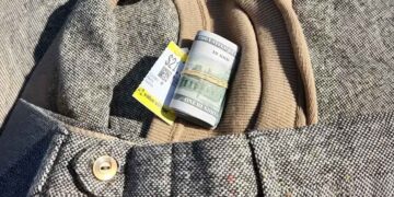 The incredible find in a $21 secondhand suit—when he looked in the pocket, he found something 100 times more valuable