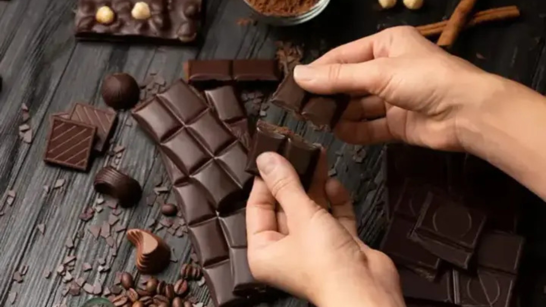 Confirmed by British scientists—theobromine in cocoa is linked to slower aging according to genetic biomarkers