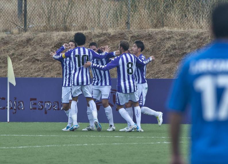 Dos malos minutos condenan al Promesas con un empate