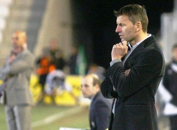 “No puedo estar contento por el resultado, pero no estoy a disgusto con el juego de mi equipo”