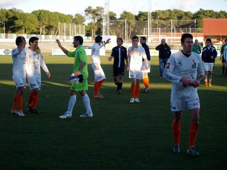 Los Gatos pueden con el Promesas