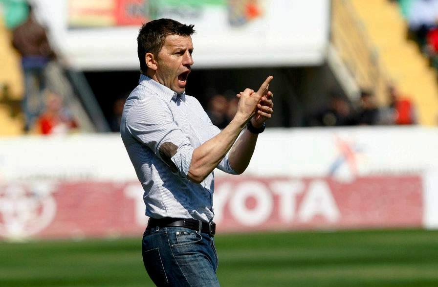 “Si ganamos los ocho partidos aquí, estaremos en primera”