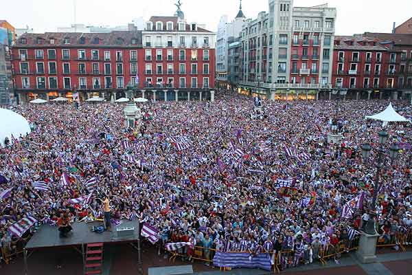 “Abrazarte y cantar con gente que comparte pucelanismo contigo es algo tan grande que no se puede describir”