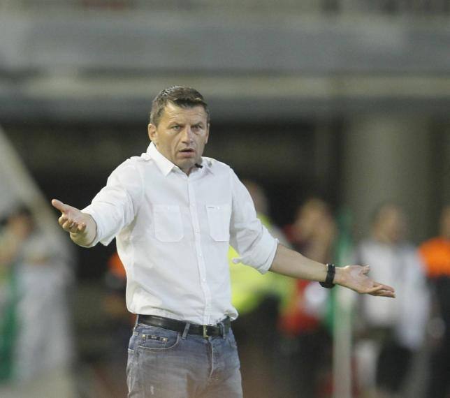 "Me sobra la gente sin intensidad" 1 Djukic cordoba