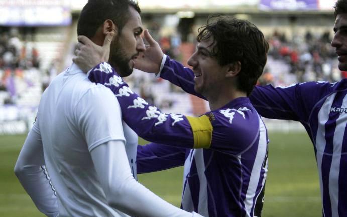 Nauzet y Sisi se despiden de la disciplina blanquivioleta