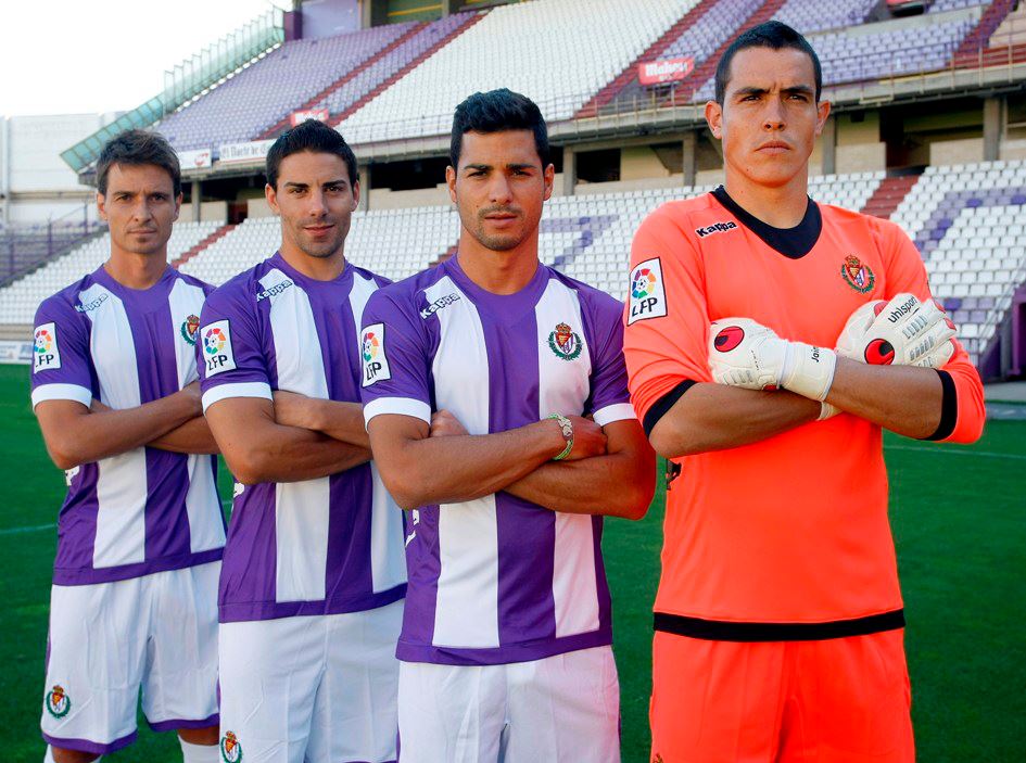 El Real Valladolid gana el Trofeo Centenario del Luarca CF