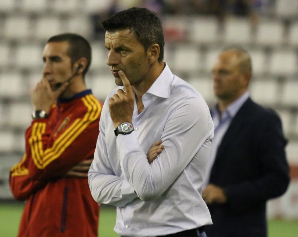 “La primera mitad me da vergüenza”