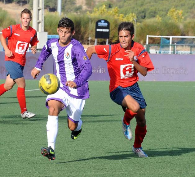 Manita del Juvenil DH al Diocesano