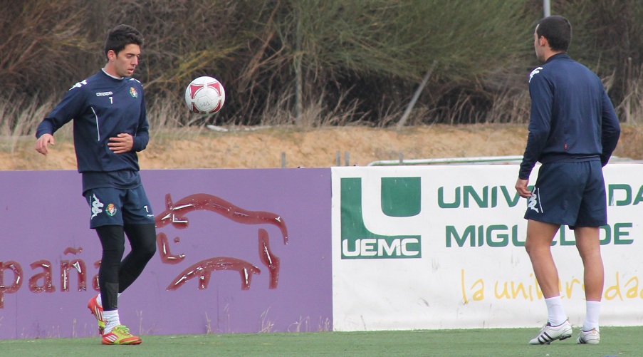 Un Villaralbo en apuros visita al Promesas 1 Zubi Quique