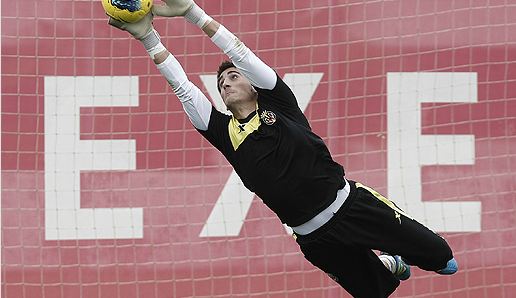 Diego Mariño, nuevo portero para JIM 1 Diego Mariño