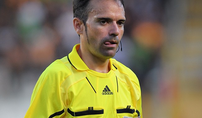 La mano que solo vio Amoedo