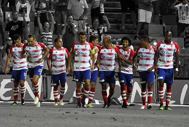 J2 celebracion gol Granada Sevilla copia