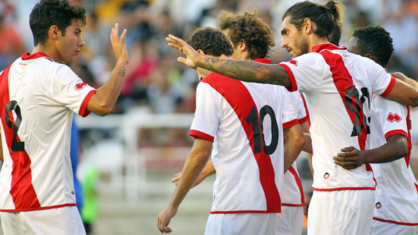 El Rayo se lava la cara