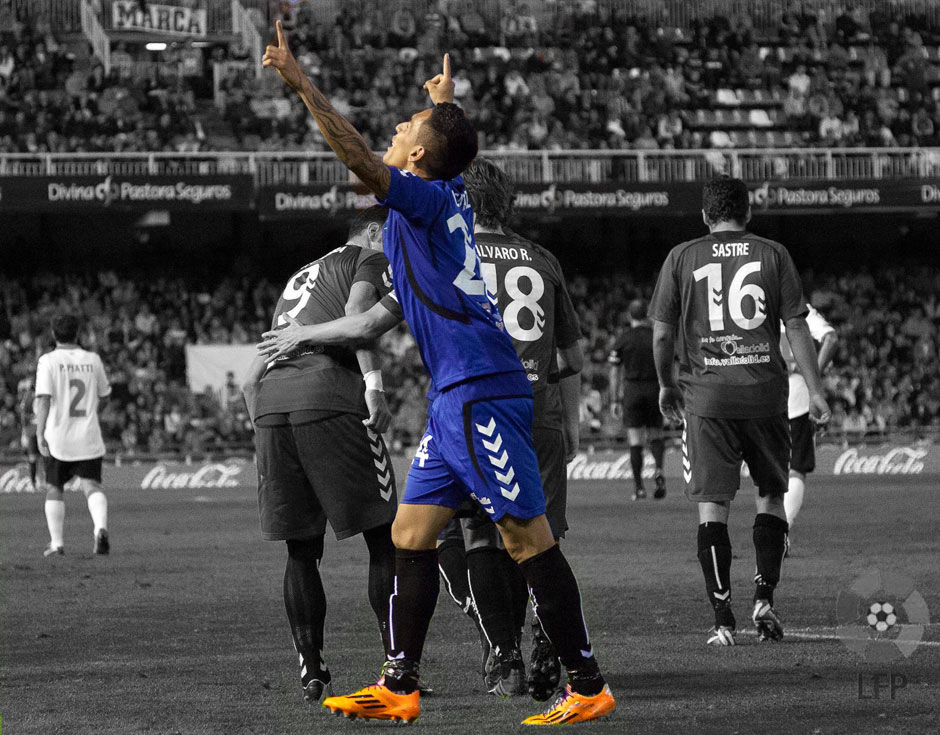 De una vez le miraron desde las alturas 1 28835051 n 21