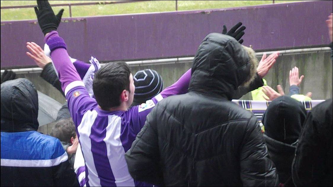 Afición Entrenamiento Zorrilla Nieve2