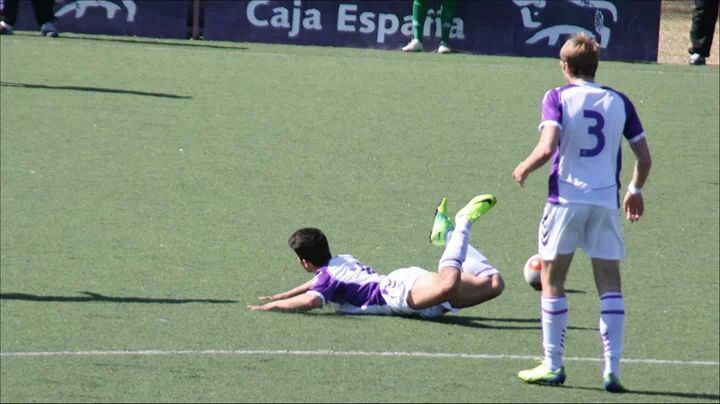 Rubén Díaz salva un punto en el último suspiro 1 Rubén Díaz y Adrián || Foto: Rebeca Díez