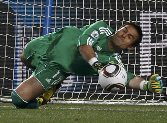 Cinco Copas del Mundo con color blanquivioleta