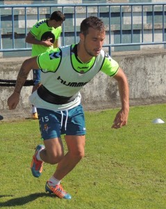 El lateral derecho está asegurado 3 Carmona, en Mondariz Foto: Real Valladolid