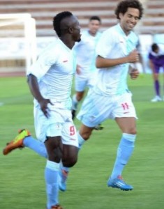 Blanquivioletas contra blanquiazules 3 Foto: SD Compostela