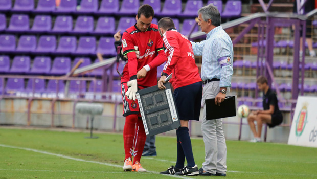 El Detalle: Doble debut en portería