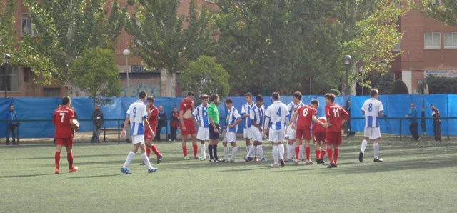 A la UD Sur se le escapan los puntos en un par de minutos