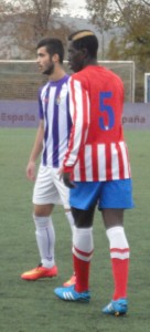 La Sur consigue un empate en la jornada en la que Amath desinfla al Valladolid 3 Casado y Sandro Foto: Sergio Sanz
