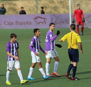 Un Promesas poco disciplinado 2 Toni, Anuar y Casado Foto: Rosa M. Martín