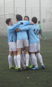 Termina la primera vuelta en Liga Nacional 3 Los jugadores del Arces celebran un gol ante el Betis Foto: Sergio Sanz
