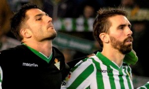 La Lupa: Real Betis Balompié 3 Adán y Jordi Figueras || Foto: El Correo Web