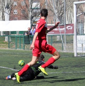 La Sur golea para alejarse del descenso 2 Juan en el 1-0 || Foto: Víctor Álvarez