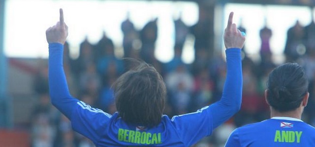 Un desastre de copia y pega 1 Berrocal celebra el gol