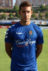 El Real Valladolid trabaja mañana y tarde para lograr su primera victoria en El Alcoraz 2 Ángel || Foto: Víctor Álvarez