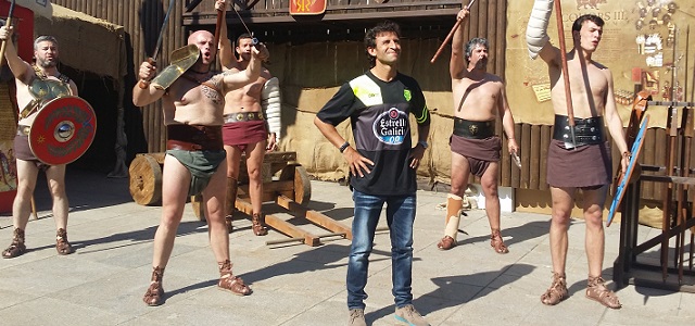 ¿Por qué no un carnet del simpatizante?