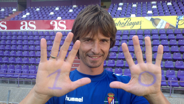 Los pantalones en las parejas 1 Álvaro Rubio || Foto: Real Valladolid