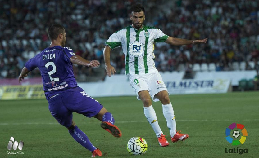 Entre Líneas: En construcción