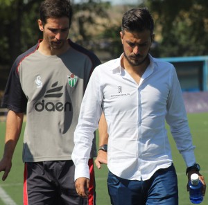 Un técnico recordado por su buen fútbol 3 Escalona y De la Barrera || Foto: Rosa M. Martín