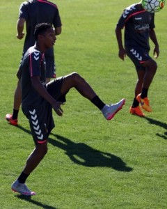 Garitano: "Poca gente me supera en fuerza y energía" 2 Mojica Foto: Real Valladolid