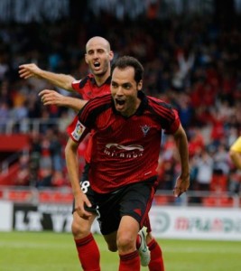 La Lupa: CD Mirandés 2 Álex Ortiz celebra un gol || Foto: LFP