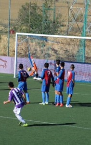 Jornada gris en Liga Nacional 2 Nieto ve cómo entra su lanzamiento de falta Foto: Víctor Álvarez