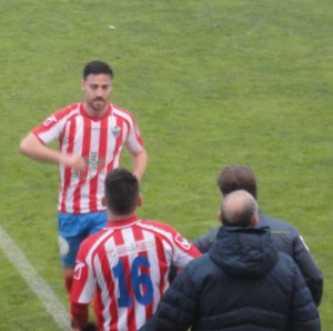 Victoria de autoridad del Atlético Tordesillas 2 Quintana, sustituido por Castaño || Sergio Sanz