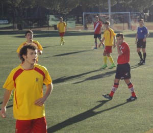 El Villa de Simancas se expulsa 3 Durán, abajo a la izquierda, hizo el 1-2 || Foto: Sergio Sanz