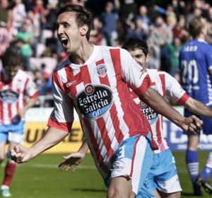 La Lupa: CD Lugo 2 Pablo Caballero celebra un gol || Foto: Los otros 18