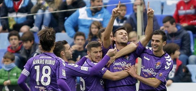El Real Valladolid gana crédito disfrazado de Míster Increíble 1 Foto: LFP