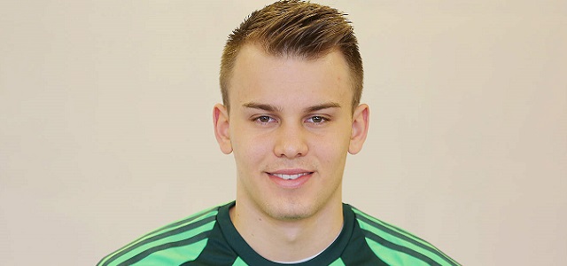 Virus FIFA goalkeeper 1 Wellenreuther, con la 'baby Mannschaft' || Foto: dfb.de