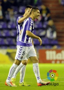 Carlos Suárez: "Estaremos peleando por las plazas de arriba" 3 Del Moral felicita a Samuel por el gol