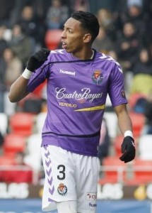 Carlos Suárez lamenta la sanción "desmedida y desproporcionada" a Mojica 3 Mojica || Foto: LFP