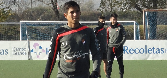 La lenta aclimatación de Renzo Zambrano 1 Renzo Zambrano || Foto: Sergio Sanz